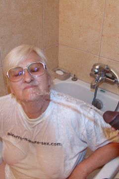 Granny loves a black mans pee in her face