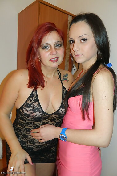 Mature.nl Old and young lesbian lovers go all the way Maturenl sex gallery